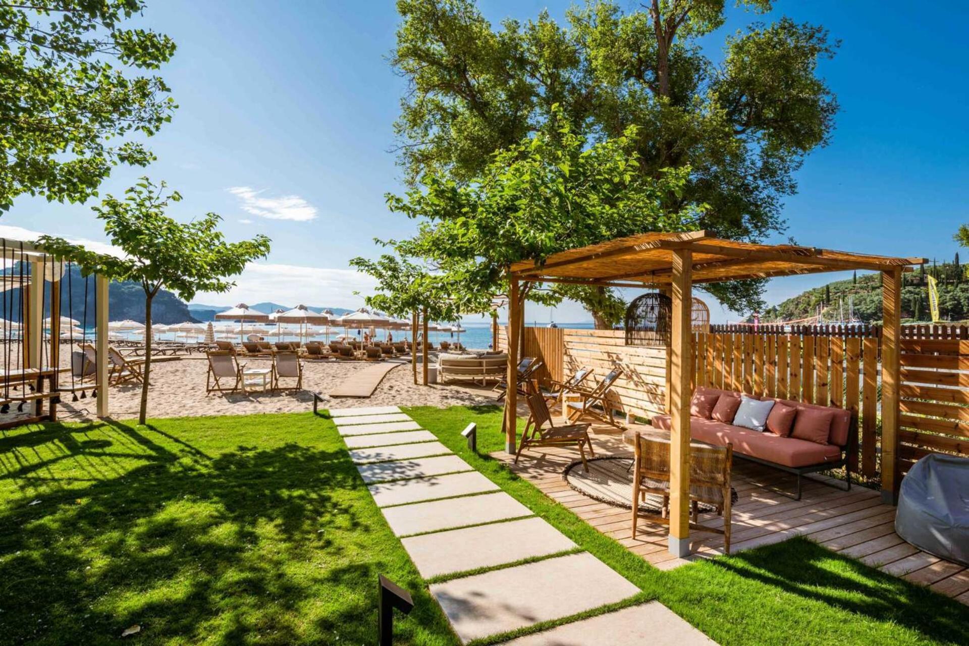 Eterrano Seaside Retreat Hotel Parga Ngoại thất bức ảnh